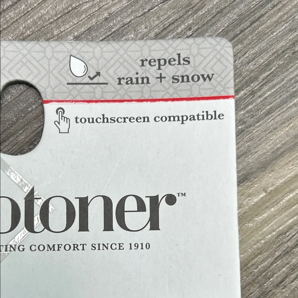 NWT Isotoner Tan Gloves